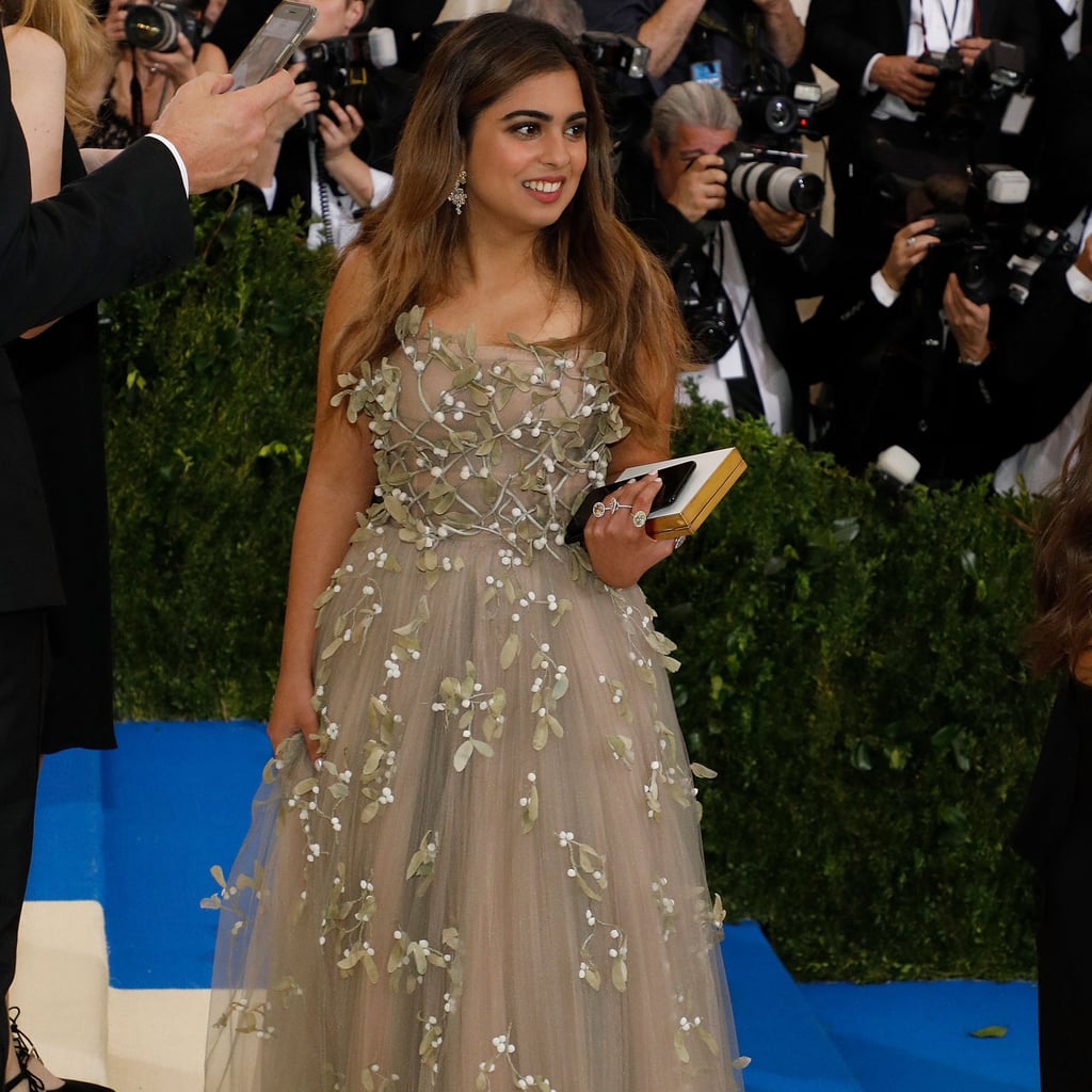 Isha Ambani S Wedding Dresses Popsugar Fashion Middle East