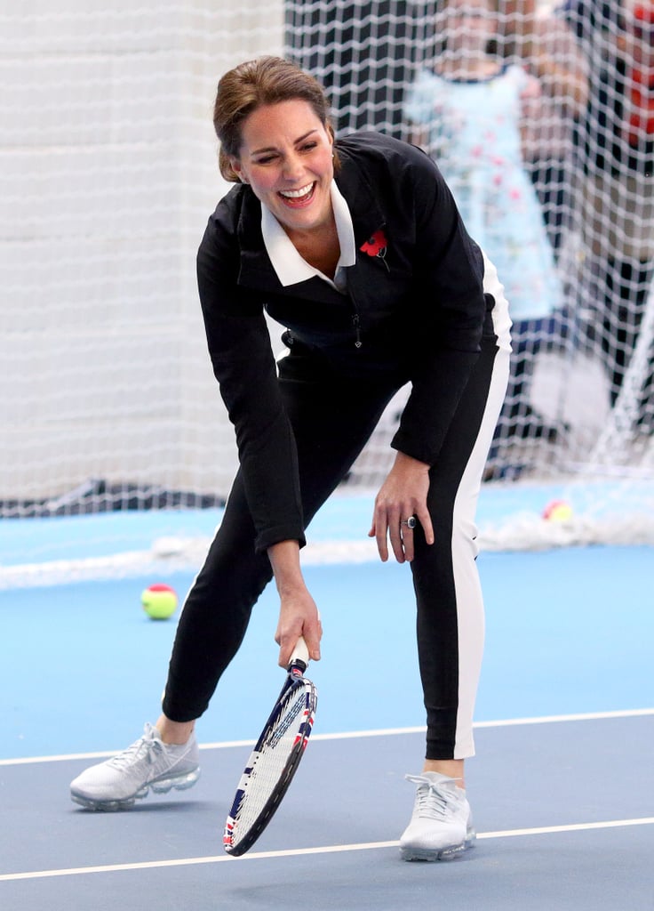 Kate Middleton played tennis with kids.