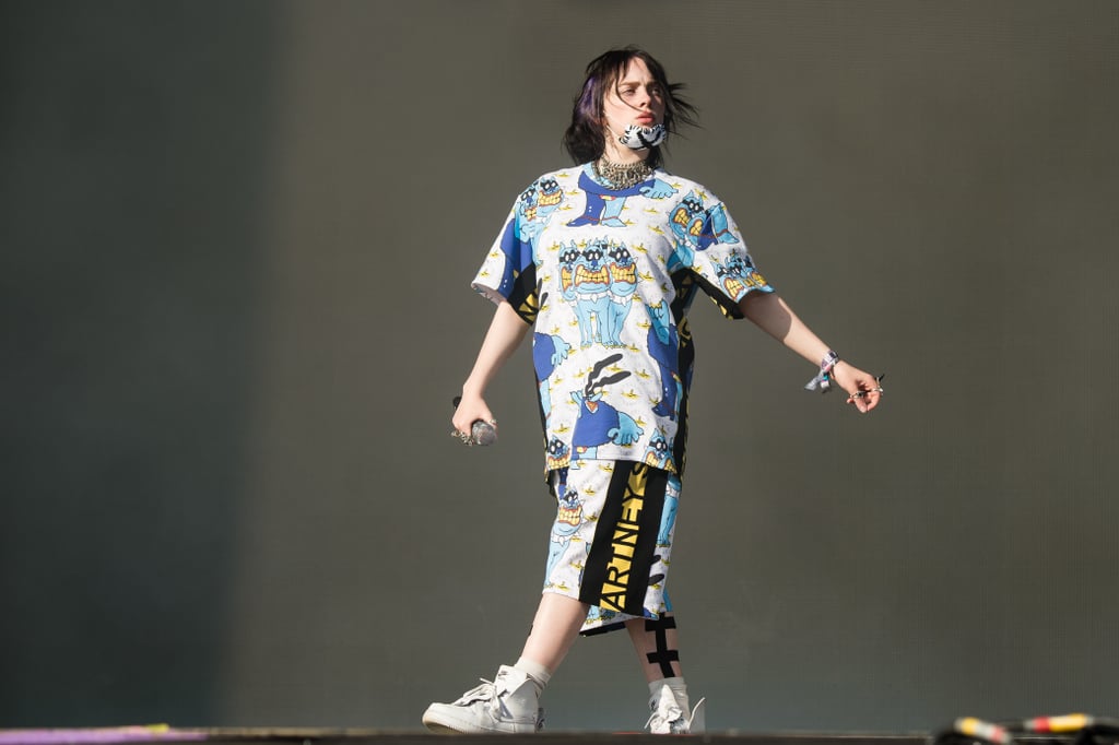 Billie Eilish's blue hair and outfit at the 2019 Glastonbury Festival - wide 2