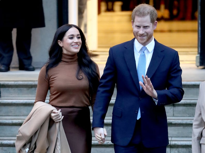 英国伦敦- 07年1月:哈里王子,苏塞克斯和梅根·公爵,公爵夫人苏塞克斯离开加拿大房子1月07年,2020年在伦敦,英国。(图片由克里斯·杰克逊/盖蒂图片社)
