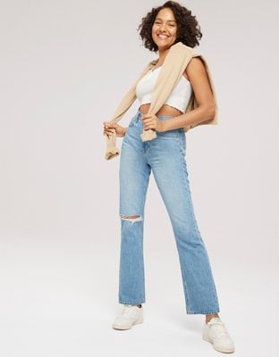 An On-Trend Style: AE Ripped '90s Flare Jean