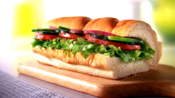 veggie delite salad subway