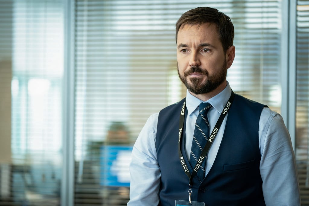 Martin Compston as DI Steve Arnott