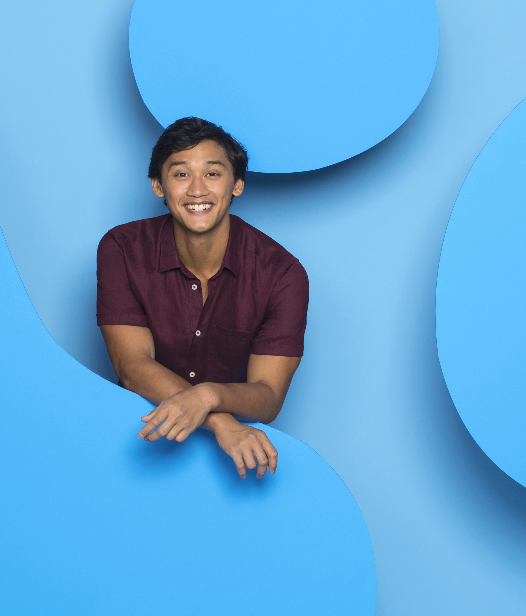 Who Is Hosting The Blue s Clues Reboot POPSUGAR Family
