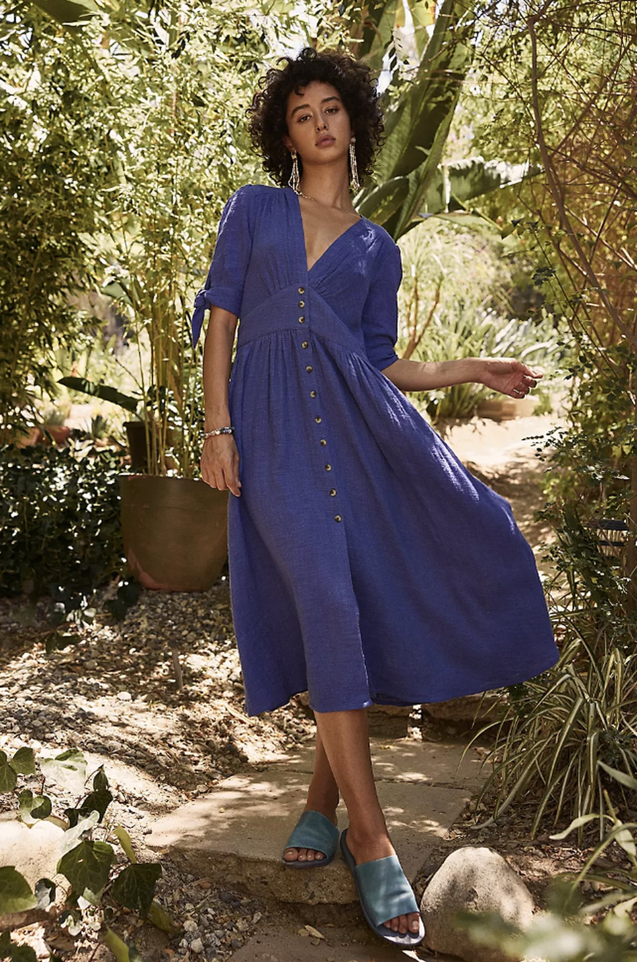 Best Travel Dresses to Wear on Trips or Vacations POPSUGAR Fashion