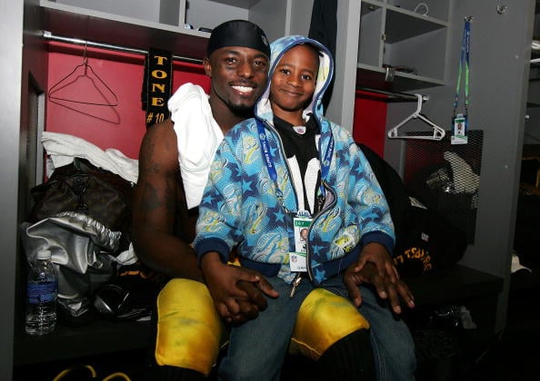 Santonio Holmes and TJ