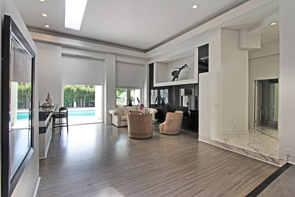 Karlie Kloss's Beverly Hills Airbnb POPSUGAR Home