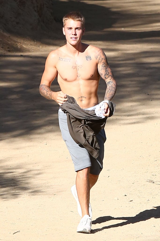 Justin Bieber Shirtless in LA September 2016 | Pictures