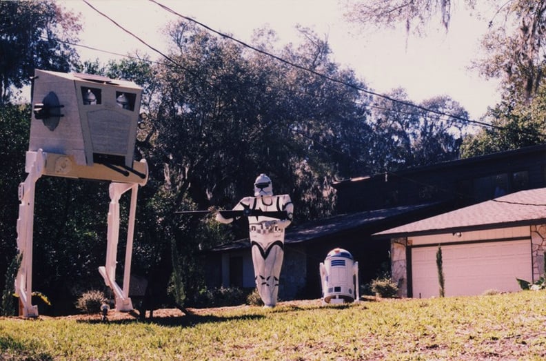 Decorate Your Front Yard With a Star Wars Theme
