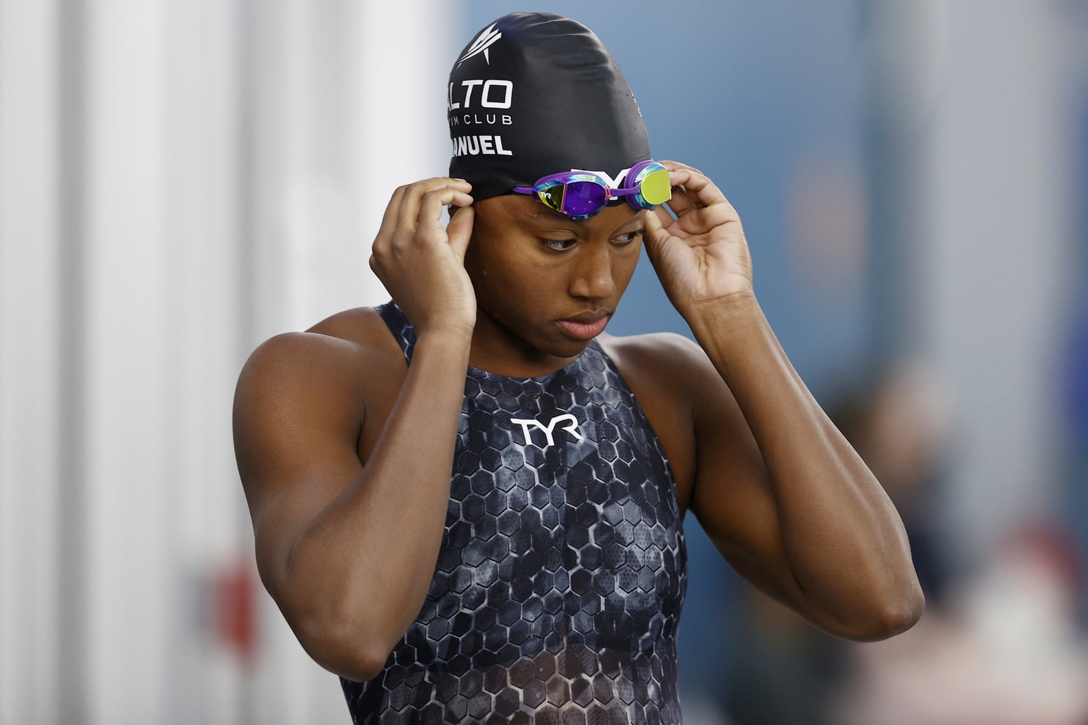 5 Things to Know About 4-Time Olympic Medalist Simone Manuel | POPSUGAR