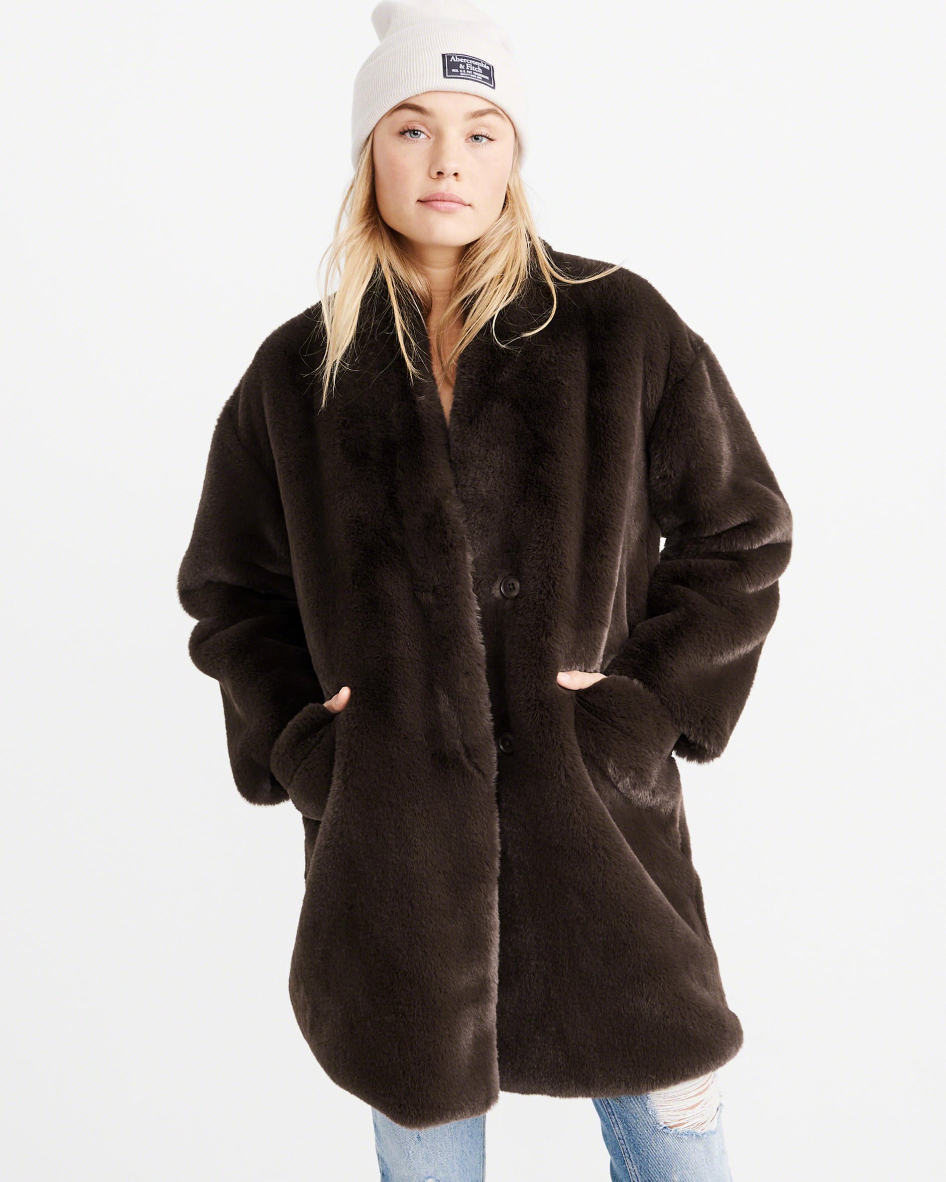 Miley Cyrus's Fendi Faux Fur Coat December 2018