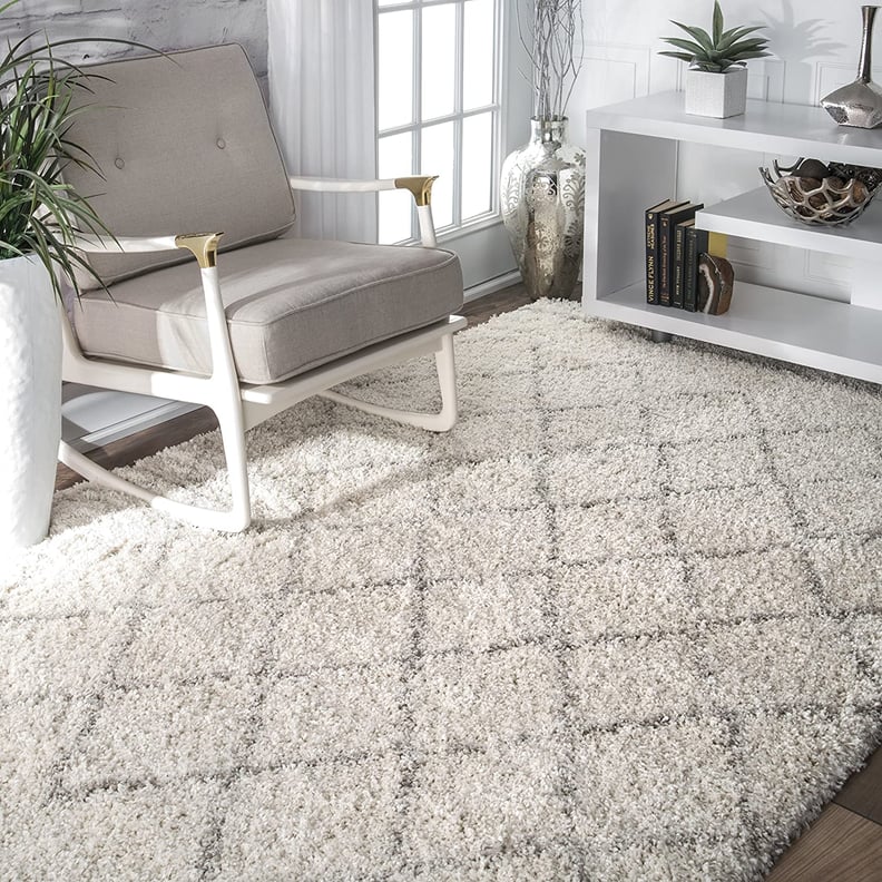 Nuloom Edwin Soft and Plush Shag Rug