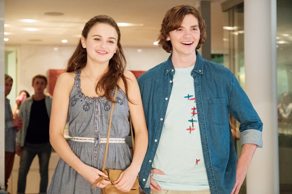 Watch Joey King and Joel Courtney Recap The Kissing Booth