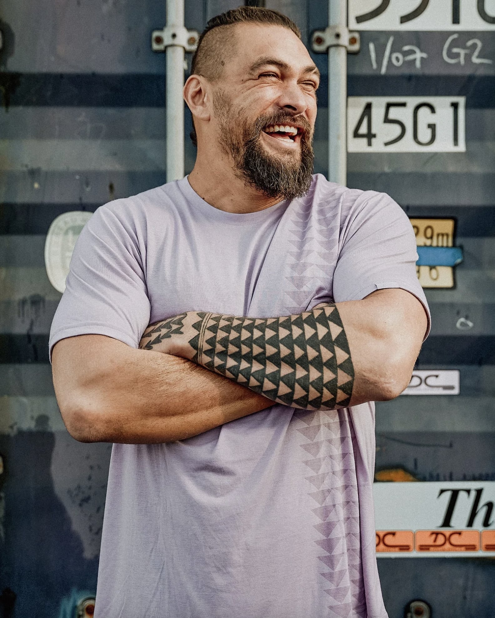 Jason Momoa Bares His Butt While Modeling New Clothing Line | PS Celebrity