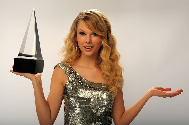 Taylor Swift at the 2008 American Music Awards