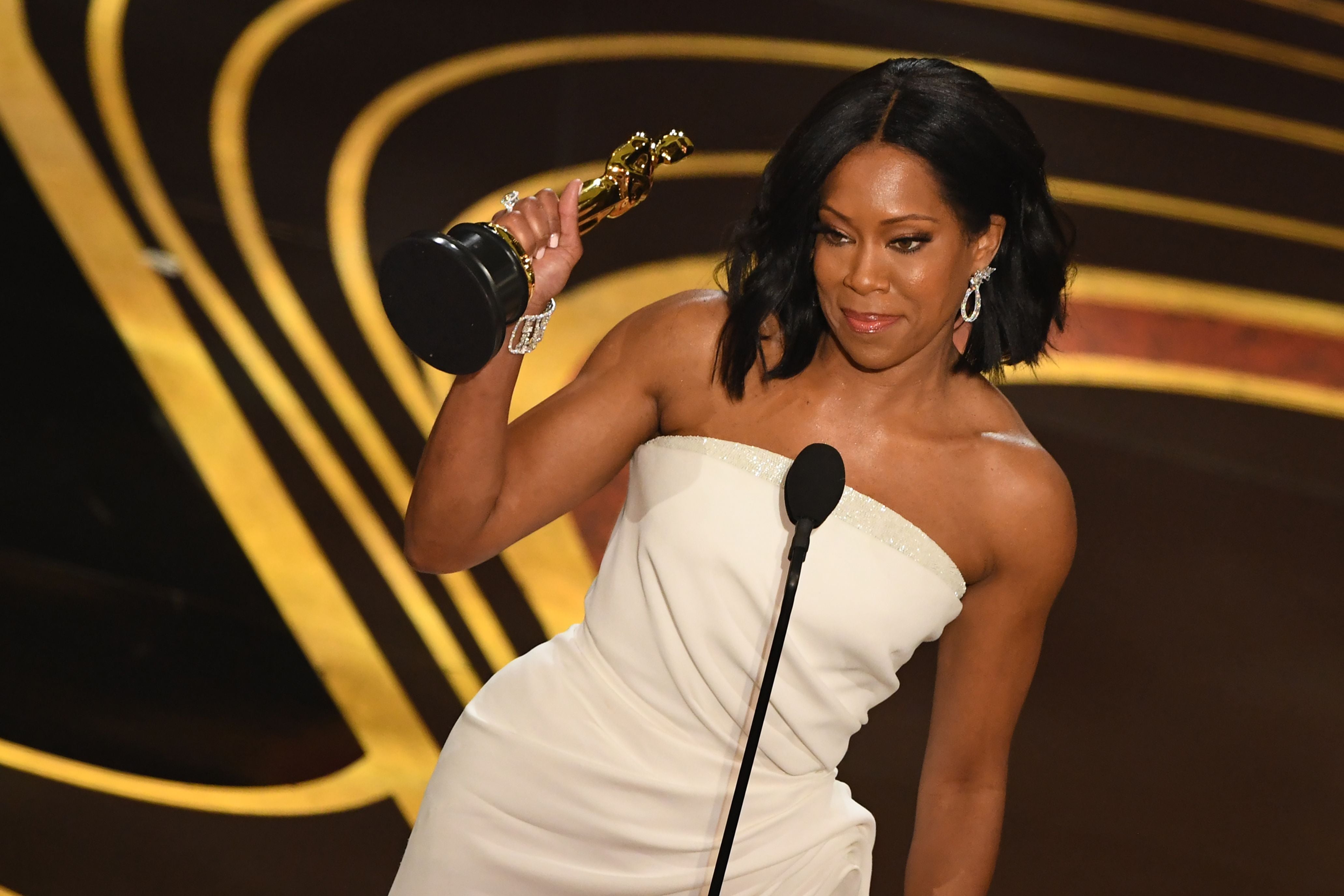 Regina King wins Oscar for 'If Beale Street Could Talk
