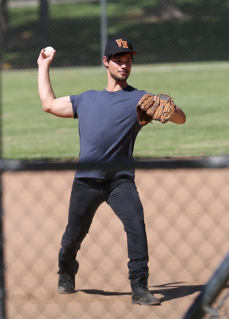 Taylor Lautner Playing Baseball 2014 | Pictures