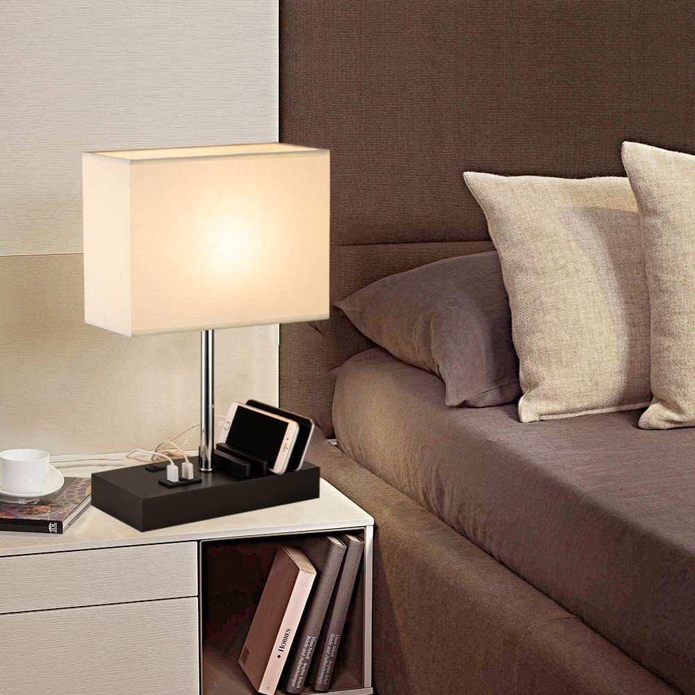 A Multifunctional Decor Piece: Briever Multi-Functional Desk Lamp