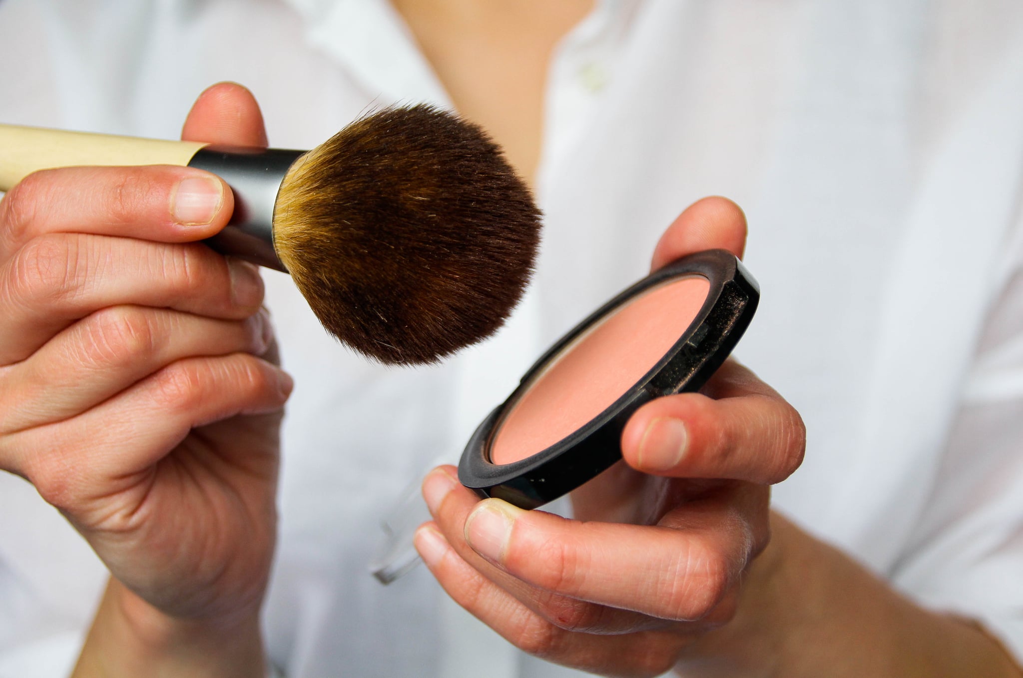 talc in makeup