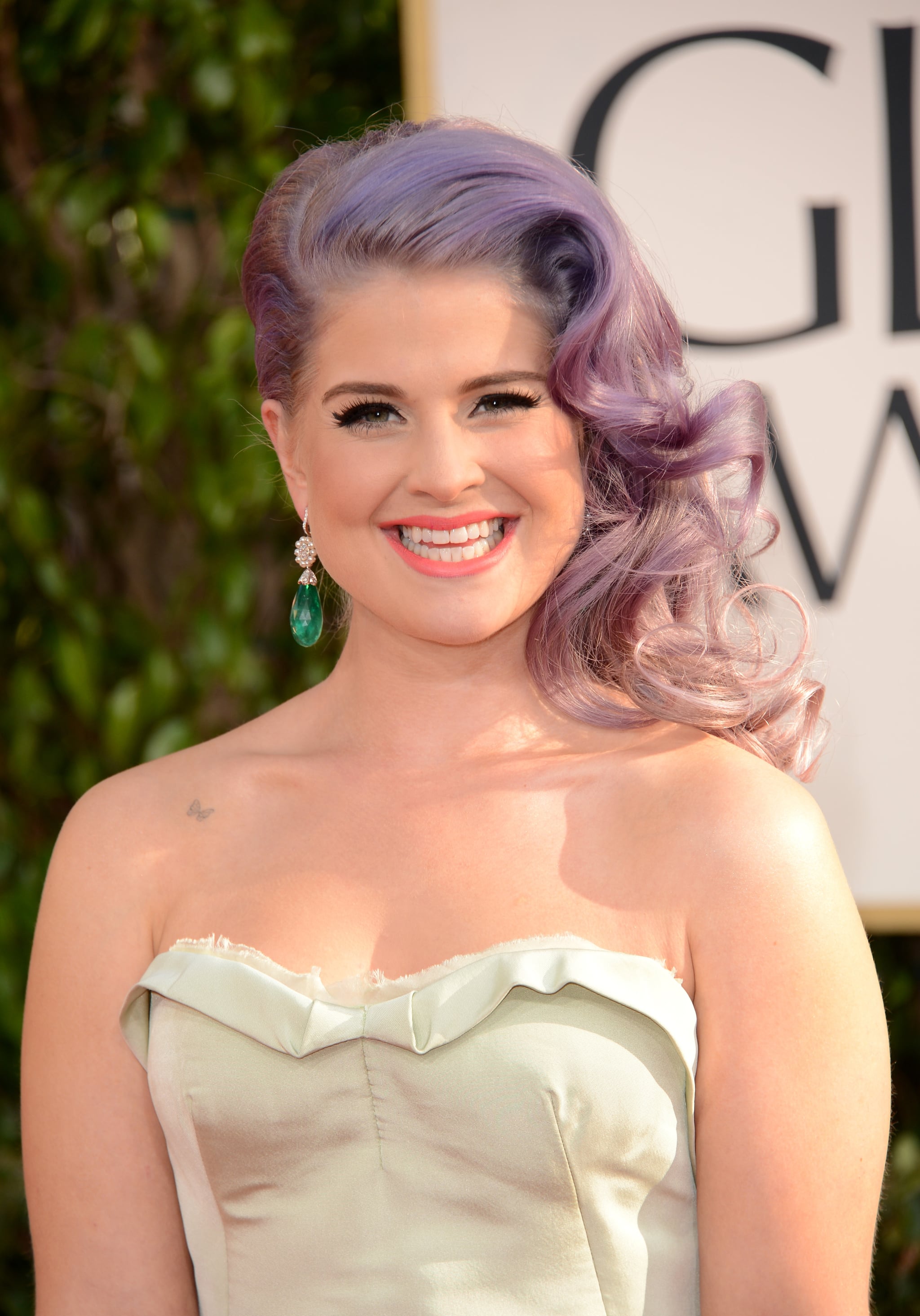 Kelly Osbourne Smiled On The Red Carpet Before Tracking This