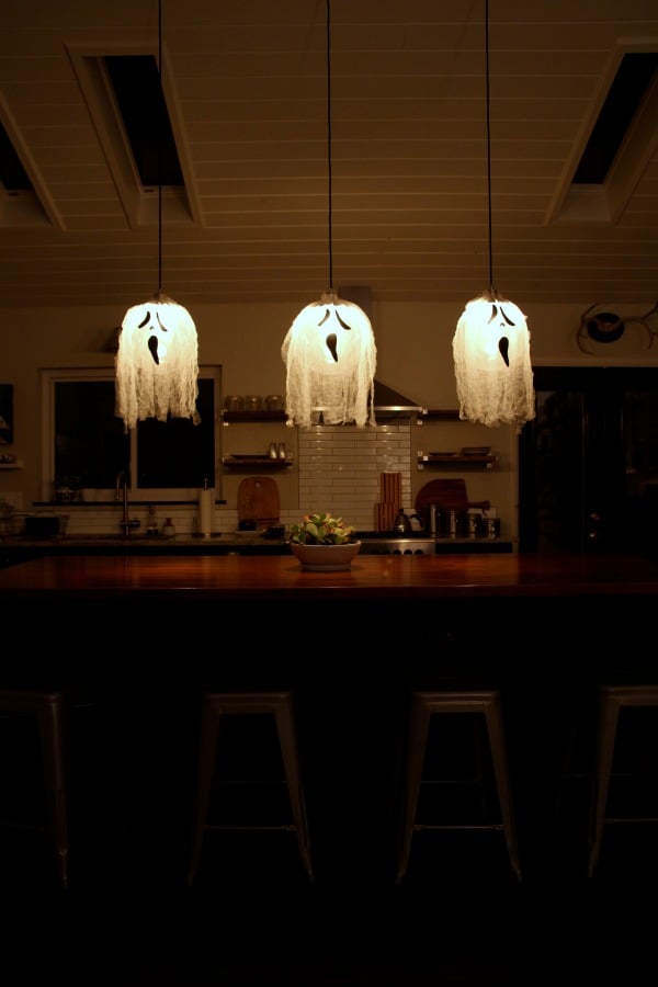 Halloween Decorations For a Perfectly Haunted Home