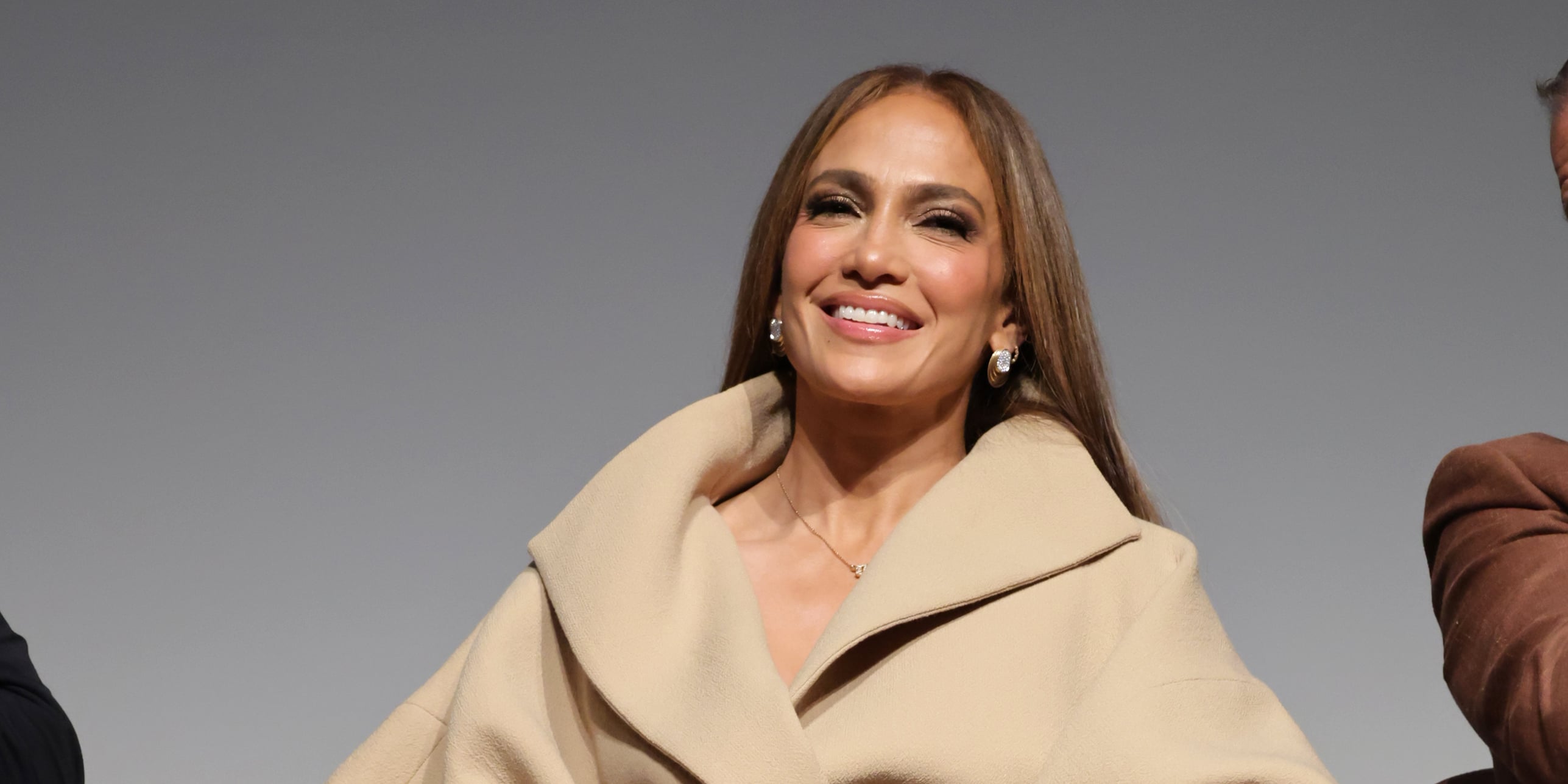 Jennifer Lopez Proves "Cherry Mocha" Is This Season's New Red