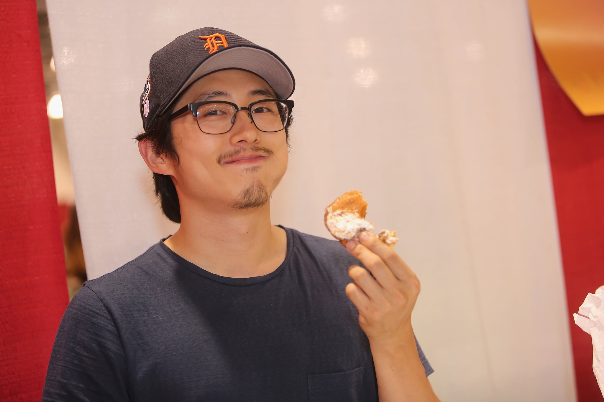 Steven Yeun Hottest Photos Popsugar Celebrity Uk Steven Yeun Hottest Photos Popsugar Celebrity Uk