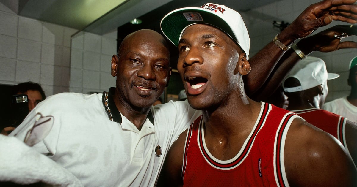 How Did Michael Jordan's Father Die? | POPSUGAR Celebrity