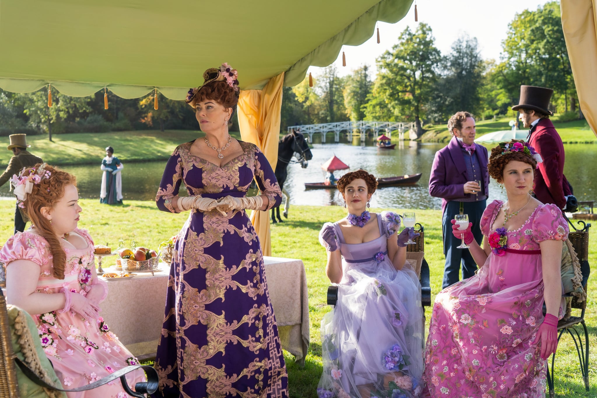 BRIDGERTON, from left: Nicola Coughlan, Polly Walker, Harriet Cains, Ben Miller, Bessie Carter, Shock and Delight', (Season 1, ep. 102, aired Dec. 25, 2020). photo: Liam Daniel / Netflix / Courtesy Everett Collection