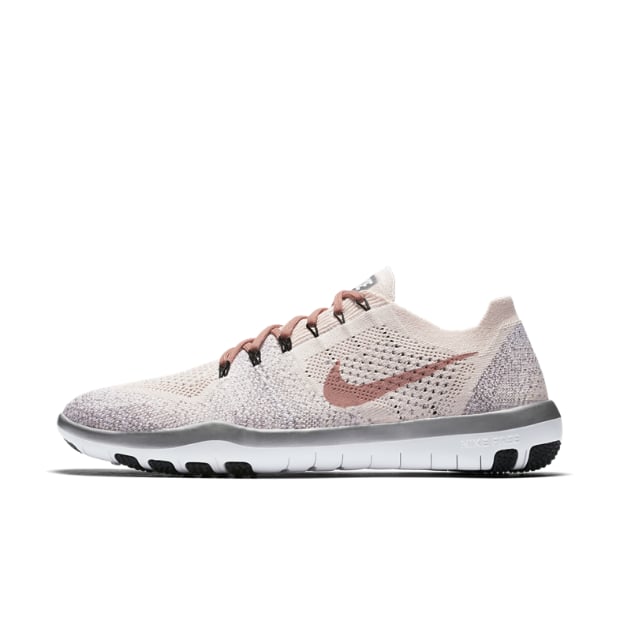 blush nike women's sneakers