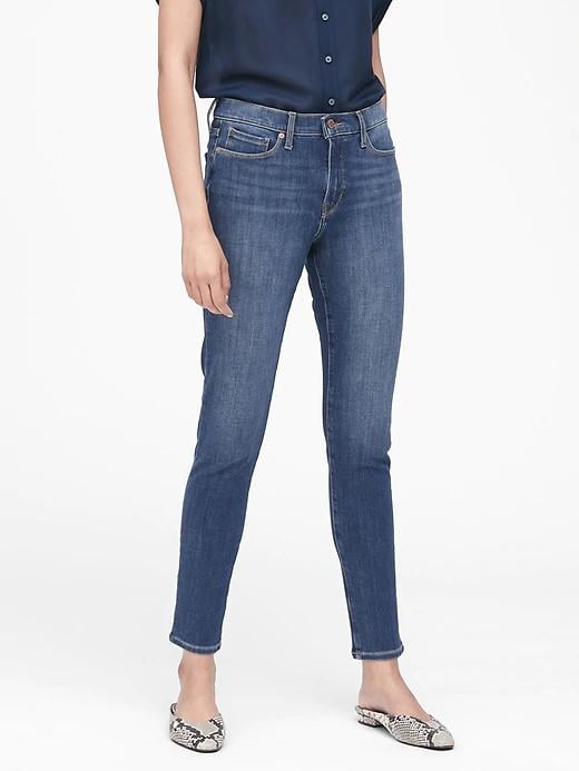 Mid-Rise Skinny Zero Gravity Jean