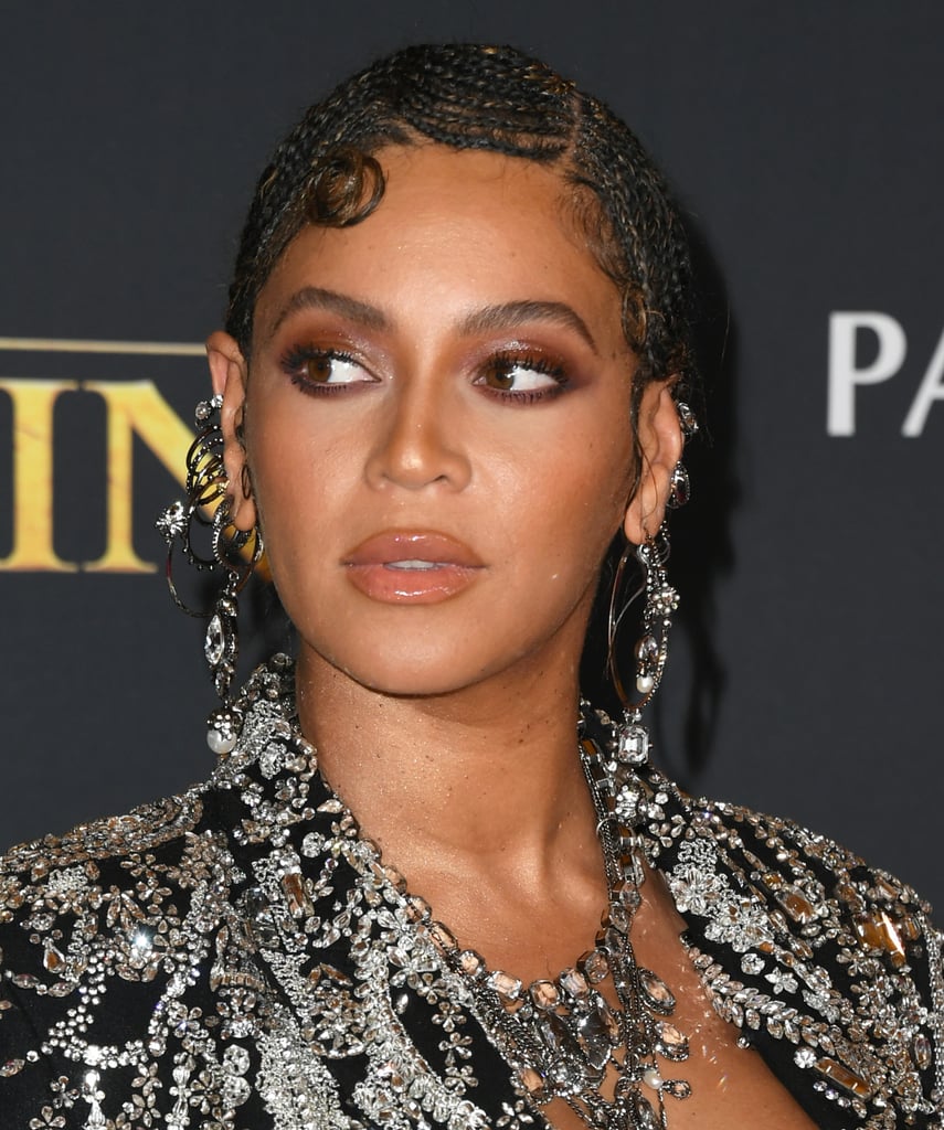 Beyoncé's Braided Fingers Waves at The Lion King Premiere