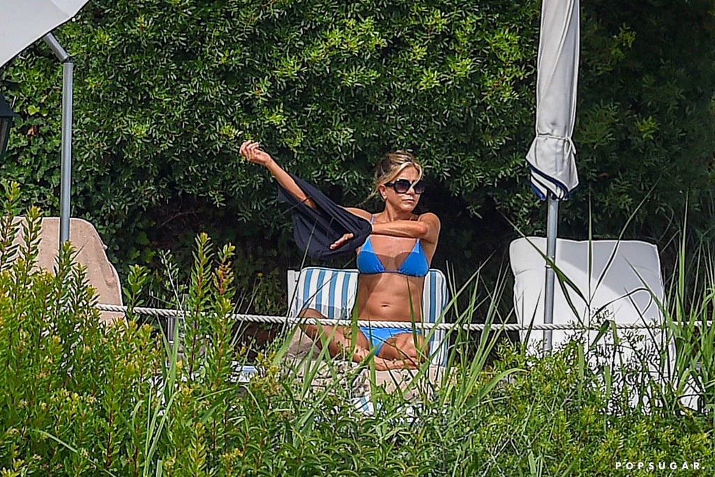 Jennifer Aniston Bikini Pictures in Italy July 2018