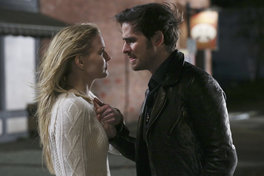 Once Upon A Time Relationships In Season 5 Popsugar Entertainment 