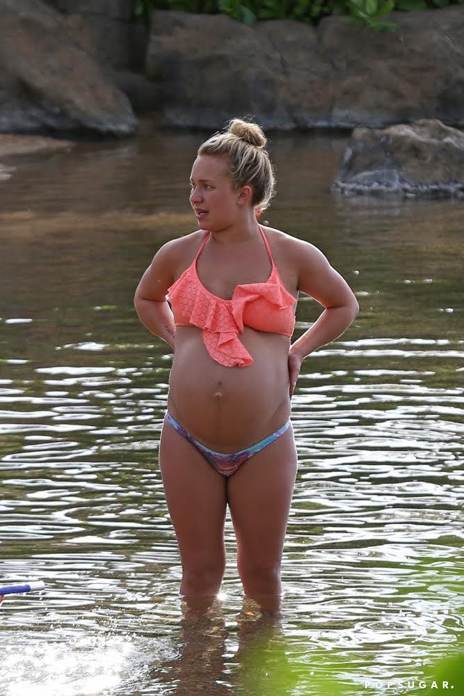 Hayden Panettiere Pregnant in a Bikini Pictures