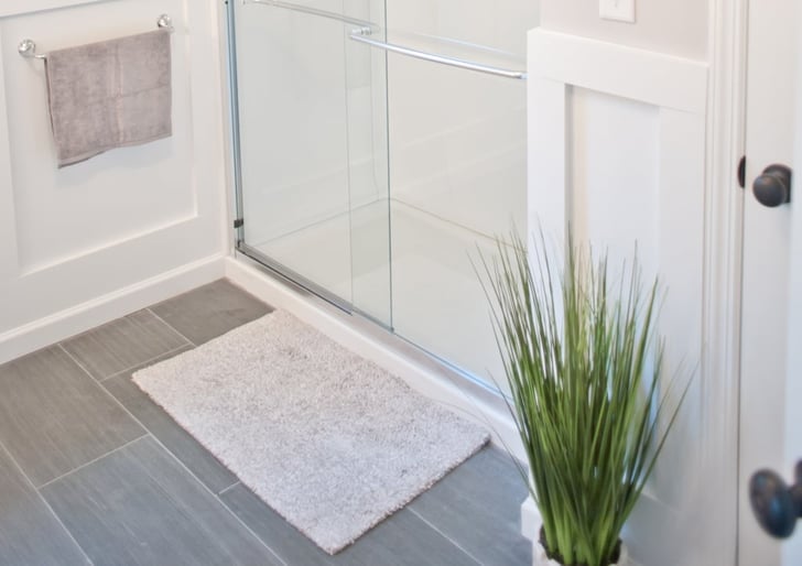 Wornout bath mats List of Things to Dispose Of POPSUGAR Smart