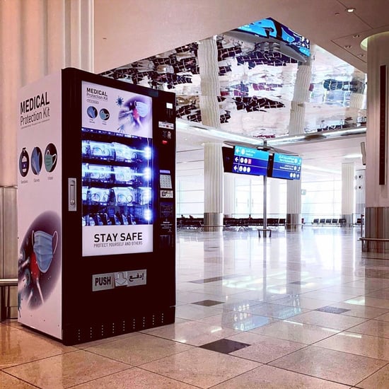مطار دبي يطلق أجهزة بيع إلكترونية لمعدات الوقاية من كوفيد-19