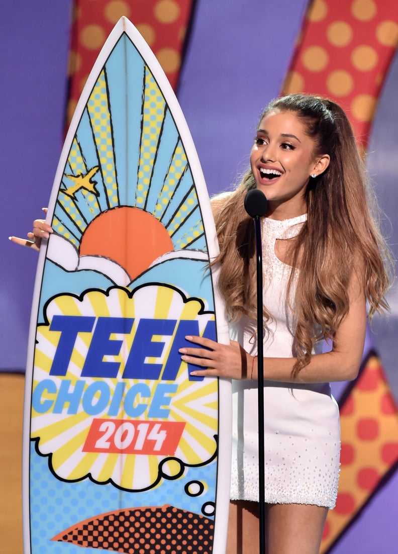 In August She Won Best Female Artist at the Teen Choice Awards