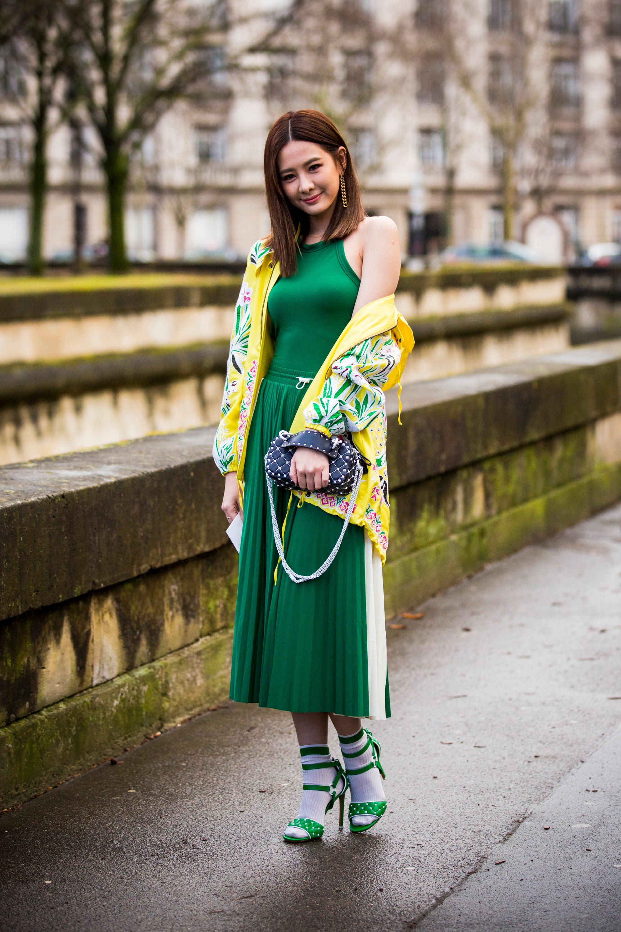 Yellow and Green | These Street Style Stars Prove There's No Such Thing as  a Color Clash | POPSUGAR Fashion Photo 18