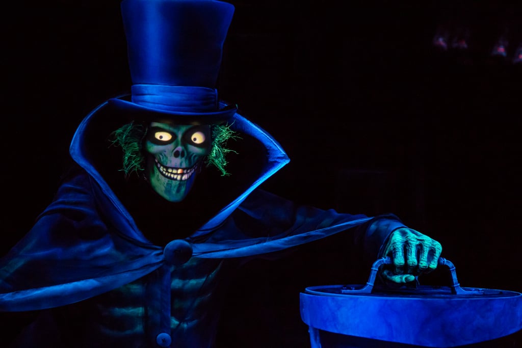 haunted mansion disneyland hatbox ghost