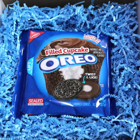 Filled Cupcake Oreos Review