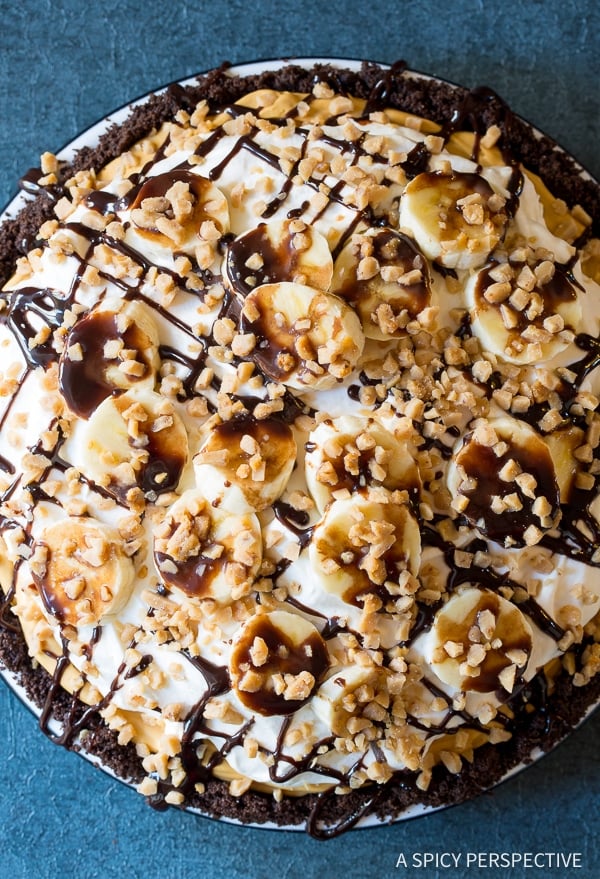 Fluffy No-Bake Chocolate Banoffee Pie