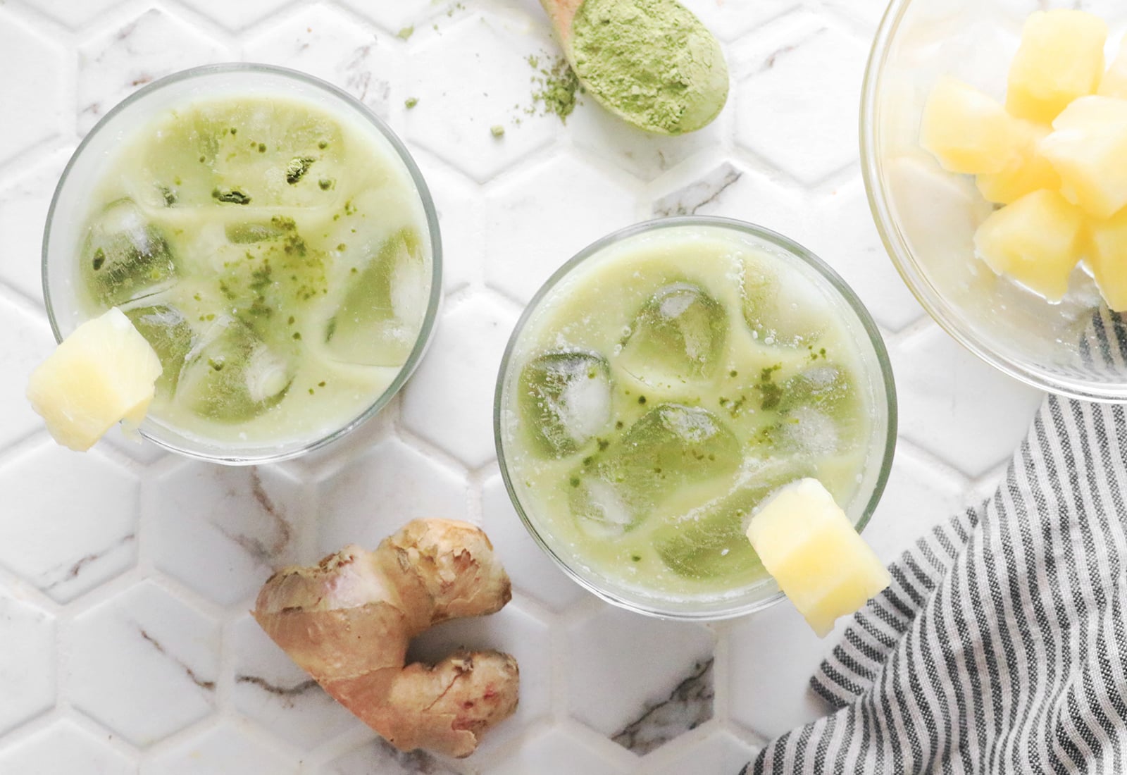 Easy Starbucks Iced Green Tea Matcha Latte - Lifestyle of a Foodie