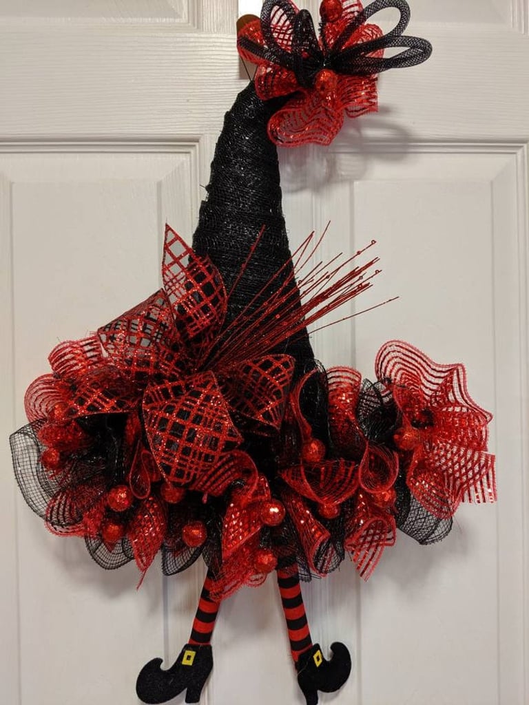 Witches Hat Wreath