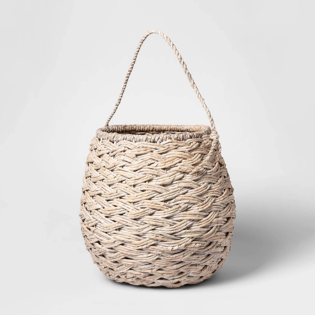 Medium Round Basket in White Washed