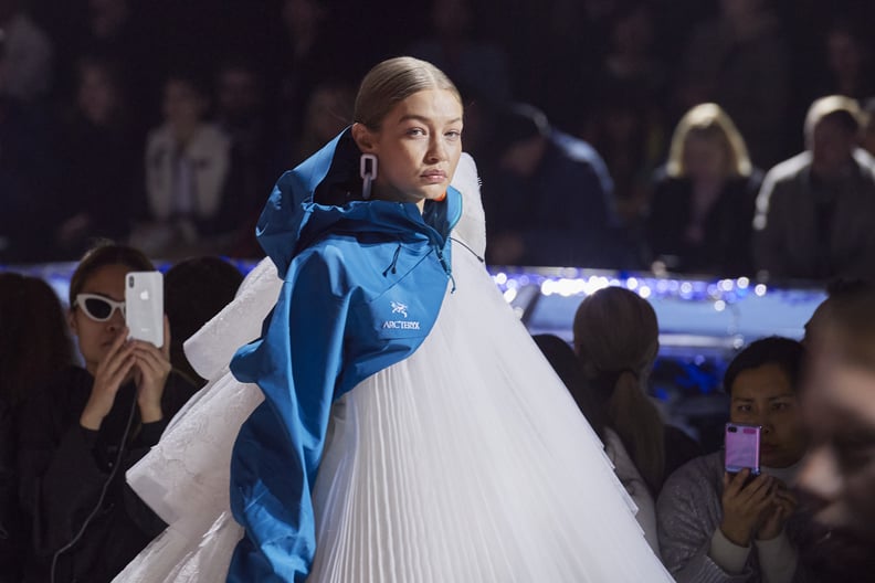 Karlie Kloss walks in Virgil Abloh's Off-White show in Paris