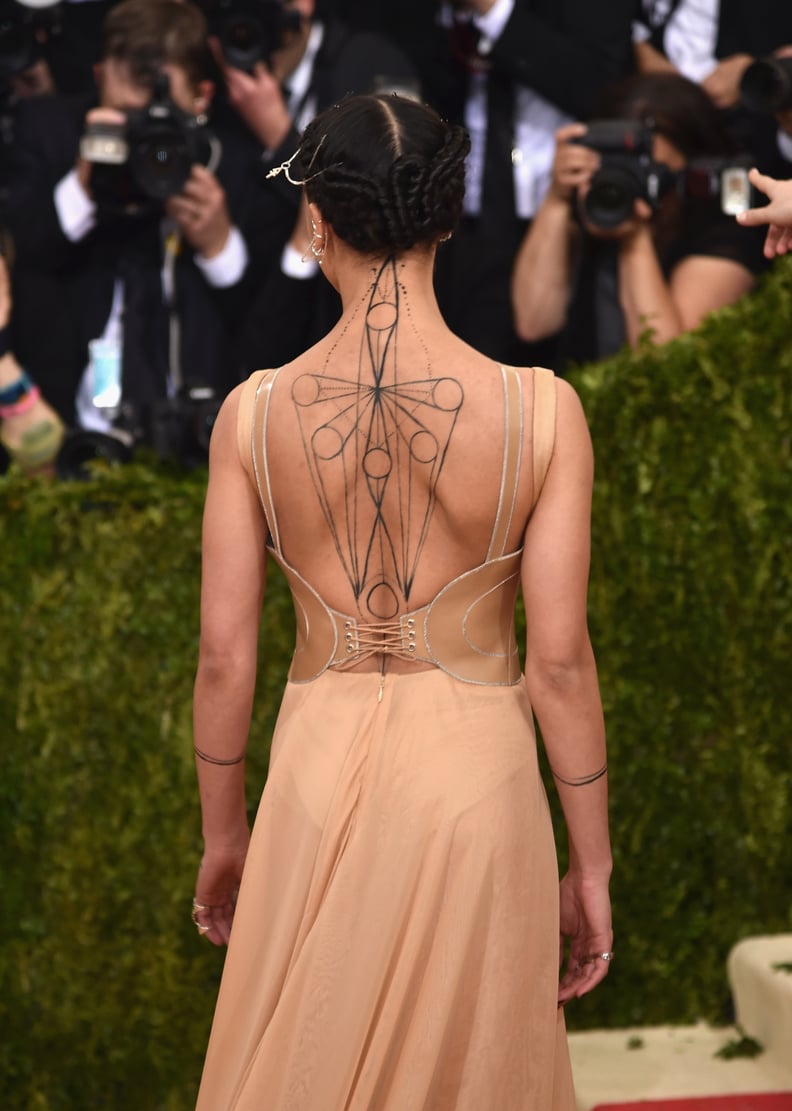 The Way FKA Twigs's Versace Dress Showed Off Her Tattoo