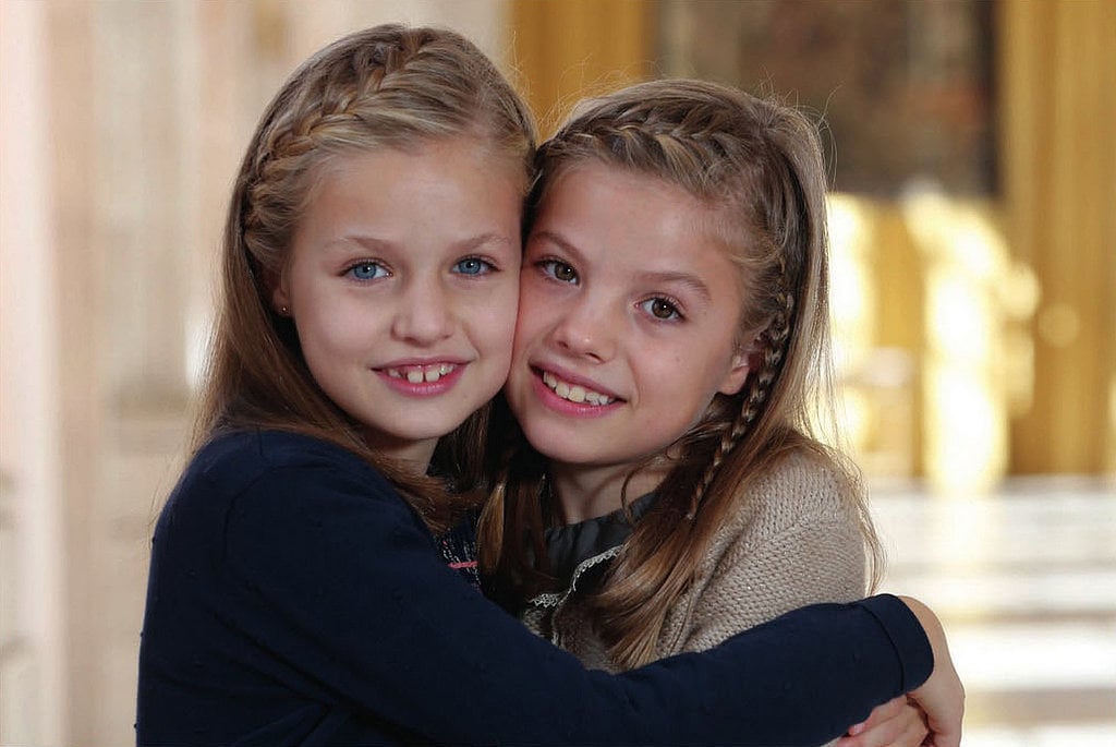 Princess Leonor and Infanta Sofïa's 2015 Christmas Card