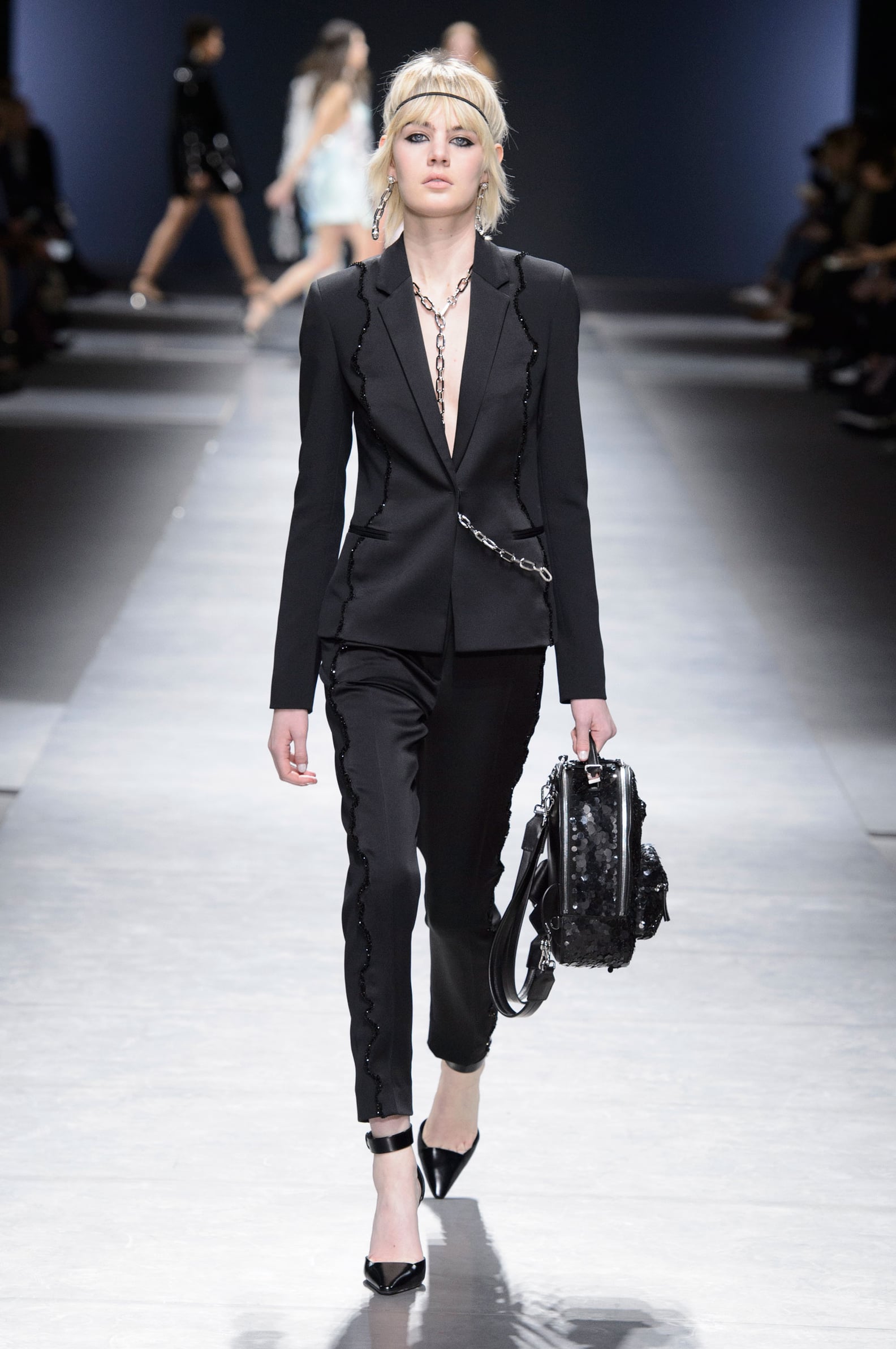 Versace Fall 2016 Runway | PS Fashion