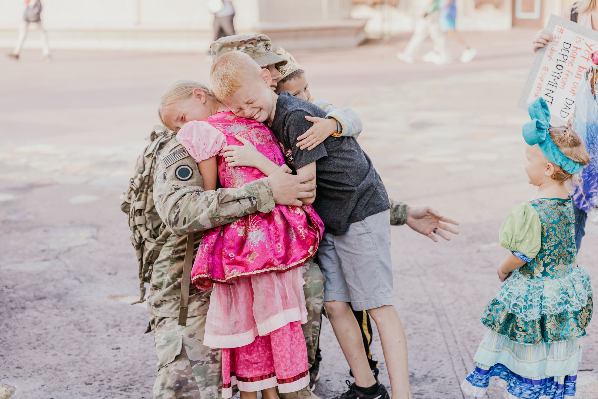 Photos Of Military Dad Surprising His Family At Disney World